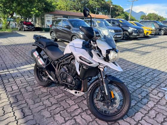 TRIUMPH TIGER 1200 XCX 